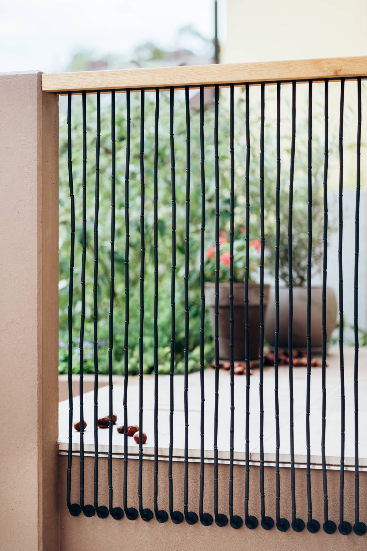 Organisches Geländer - Metall, Holz